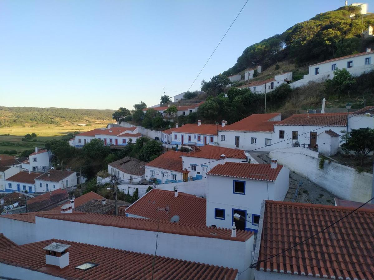 Вилла Casa Pe Do Castelo Алжезур Экстерьер фото