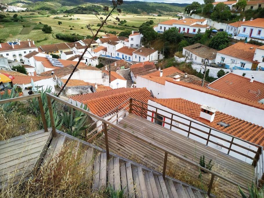 Вилла Casa Pe Do Castelo Алжезур Экстерьер фото